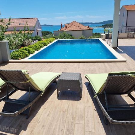 Croatica Suites Podsolarsko Šibenik Eksteriør bilde