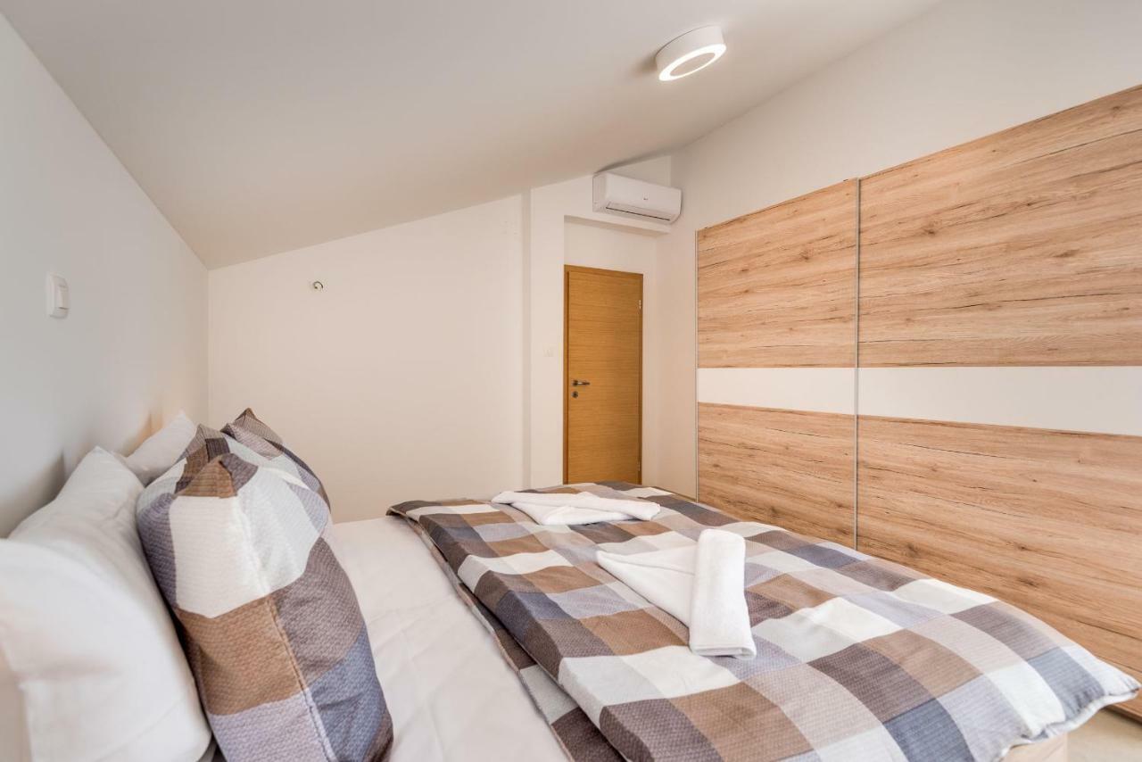 Croatica Suites Podsolarsko Šibenik Eksteriør bilde