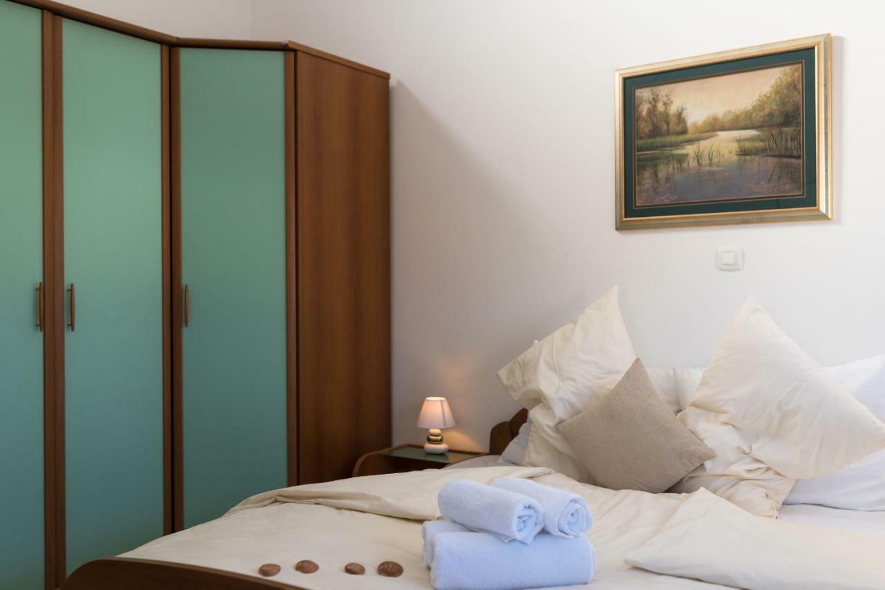 Croatica Suites Podsolarsko Šibenik Eksteriør bilde