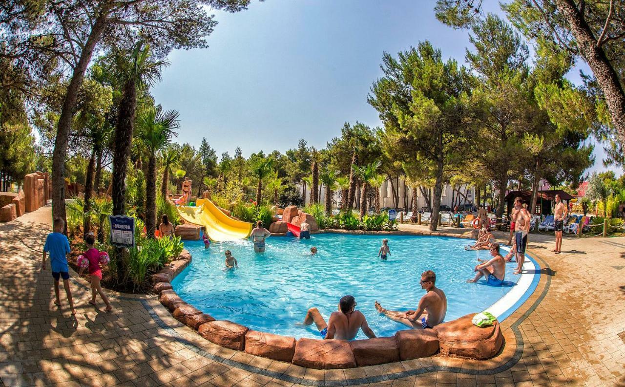 Croatica Suites Podsolarsko Šibenik Eksteriør bilde